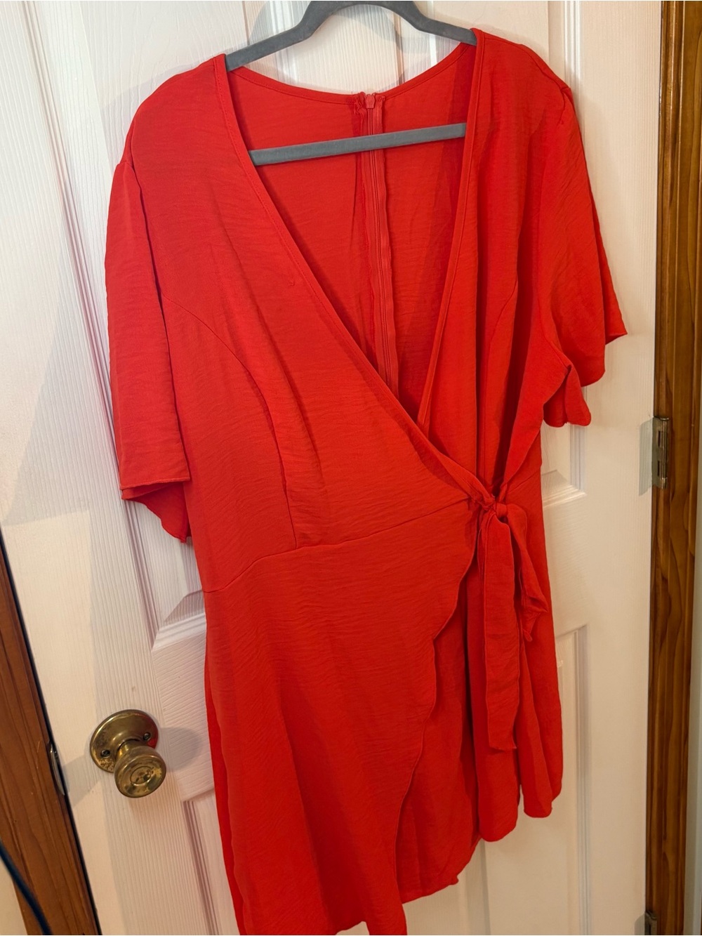 SHEIN Curve Plus size Wrap Short Romper - SIZE 2XL